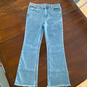 NWT entro cropped jeans
